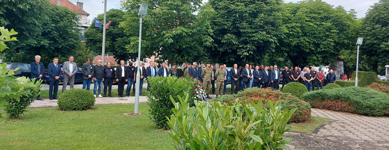 Dan Garesnice 2024 05